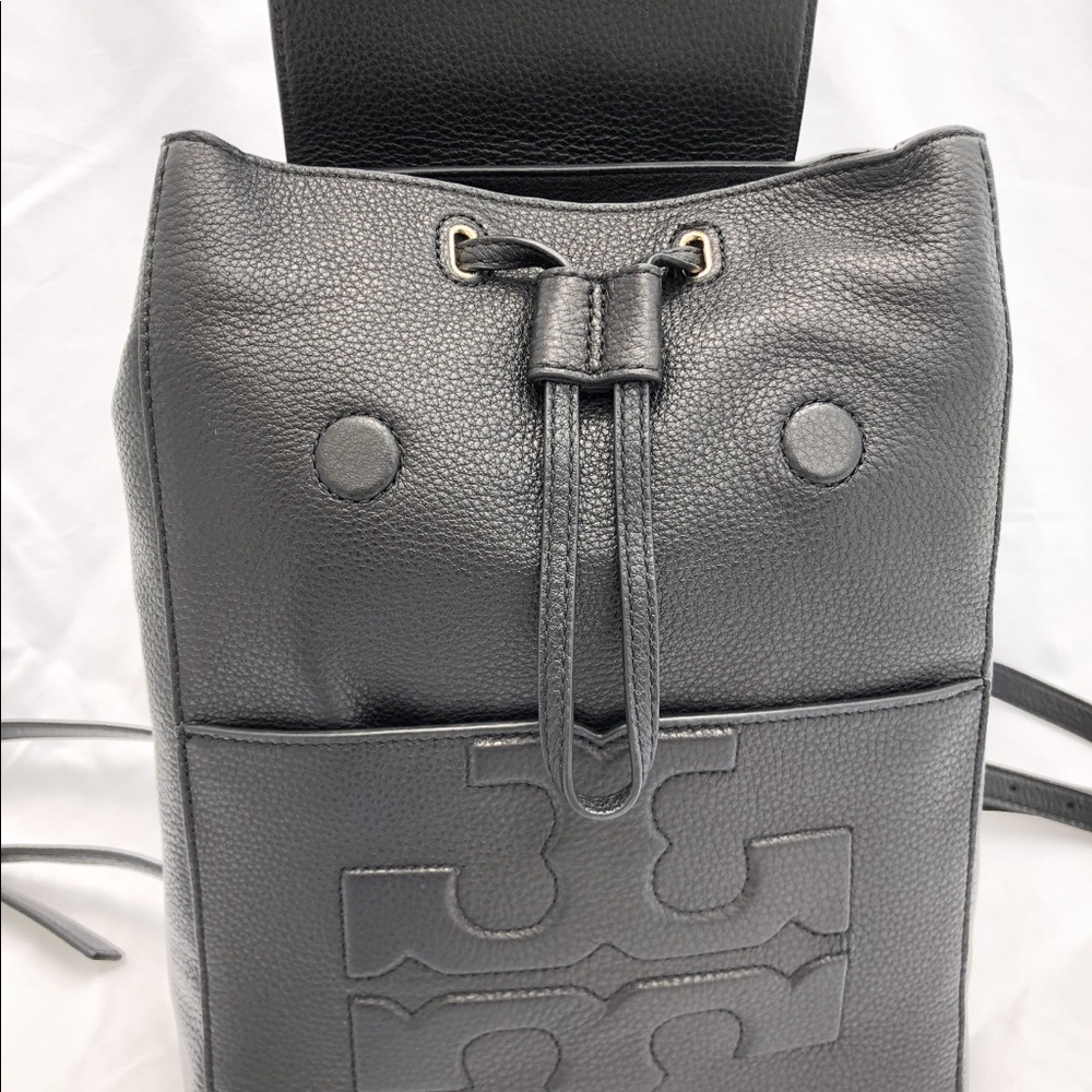 Tory Burch Bombe T Flap Leather Backpack Black - Picture 7 of 7